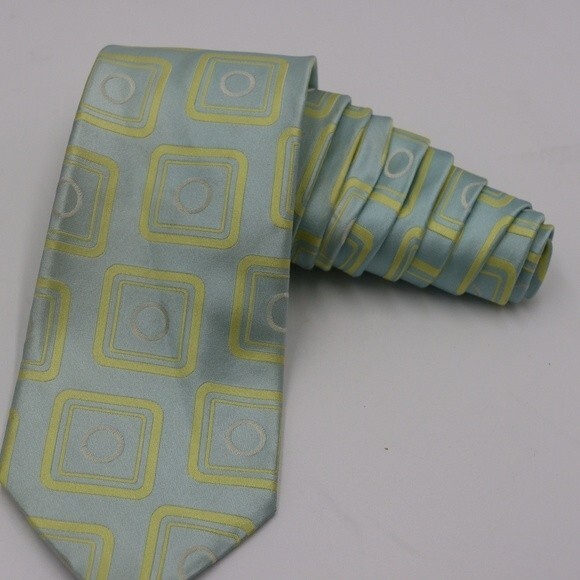 Ted Baker London Pastel Green Geometric  Square Print Silk Necktie Tie 61" x 3" - Picture 1 of 13